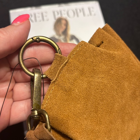 NWOT Free People Leather Pouchette SOOO SOFT! - Picture 5 of 6